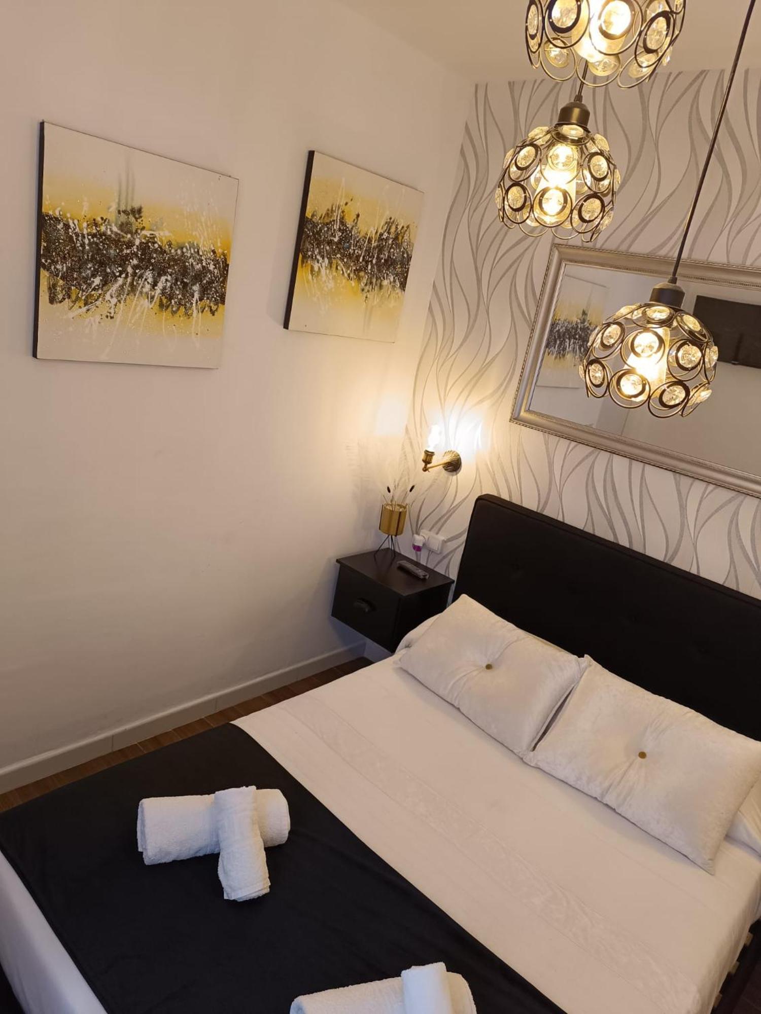 Hostal Casa Blanca Sevilla Buitenkant foto